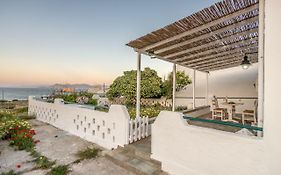 Mandrakia Bliss House